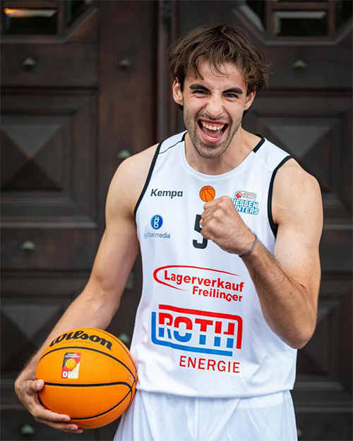 Finn Mohl signs with BBG Herford