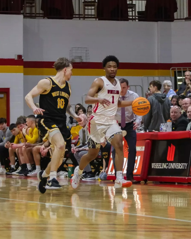 Sean Ealy signs first professional contract with Lippe Baskets