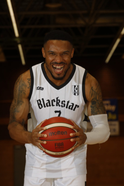Desean Hampton strengthens Residence Walferdange roster